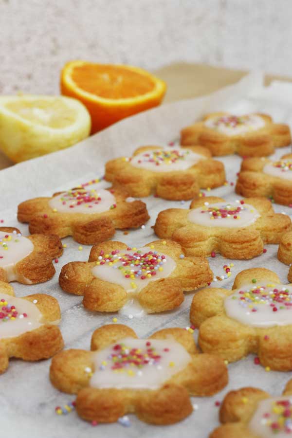 Iced citrus Shrewsbury biscuits from scrummylane.com