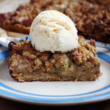 29 Low Sugar Cakes (That Still Taste Great!) - Scrummy Lane