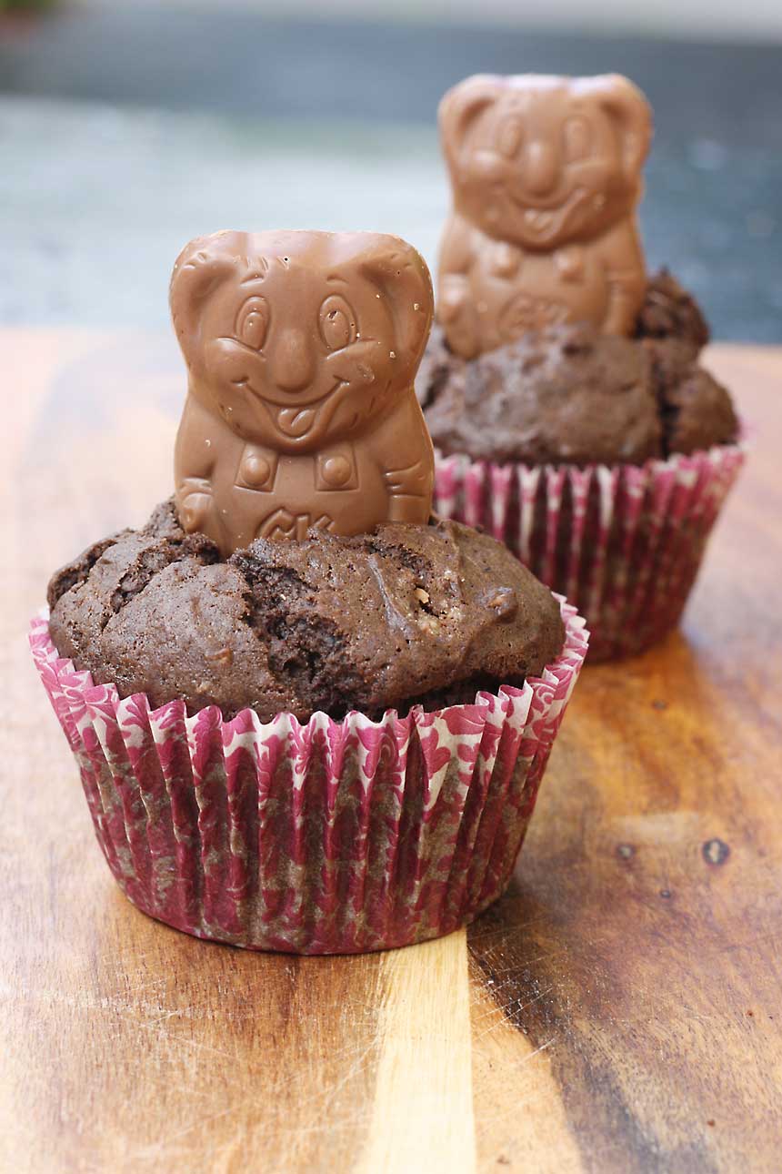 chocolate caramel koala 'self-saucing' cupcakes for two