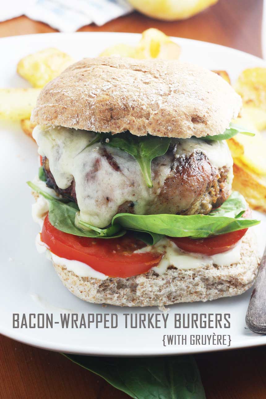 Bacon-wrapped turkey burgers with gruyère