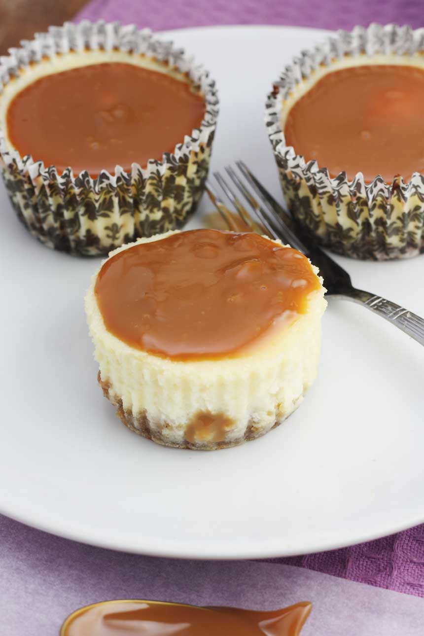 Caramel cupcake cheesecakes