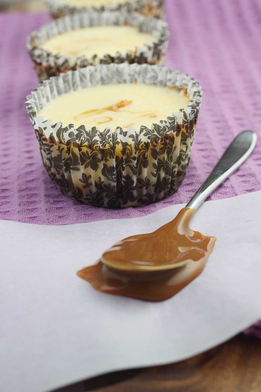 Caramel cupcake cheesecakes