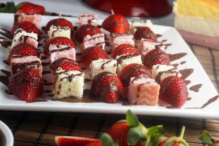 Strawberry & angel cake skewers with chocolate dipping sauce Scrummy Lane