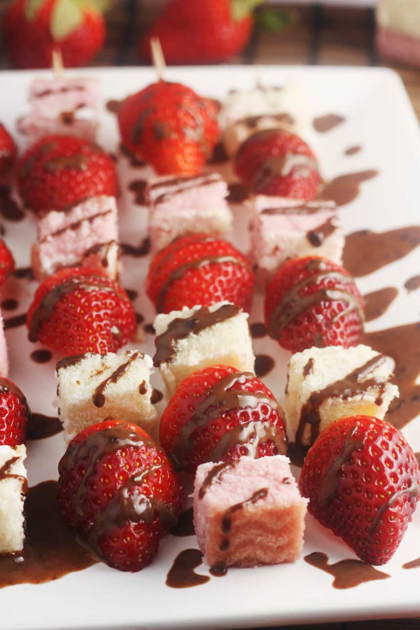 Strawberry Angel Cake Skewers With Chocolate Dipping Sauce Scrummy Lane