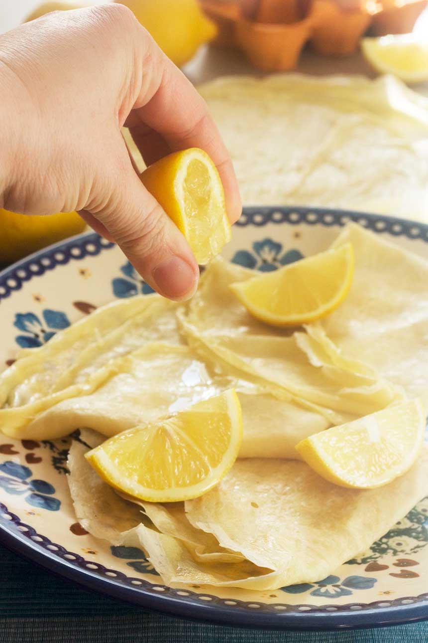 simple sugar & lemon crêpes - simple but delicious!