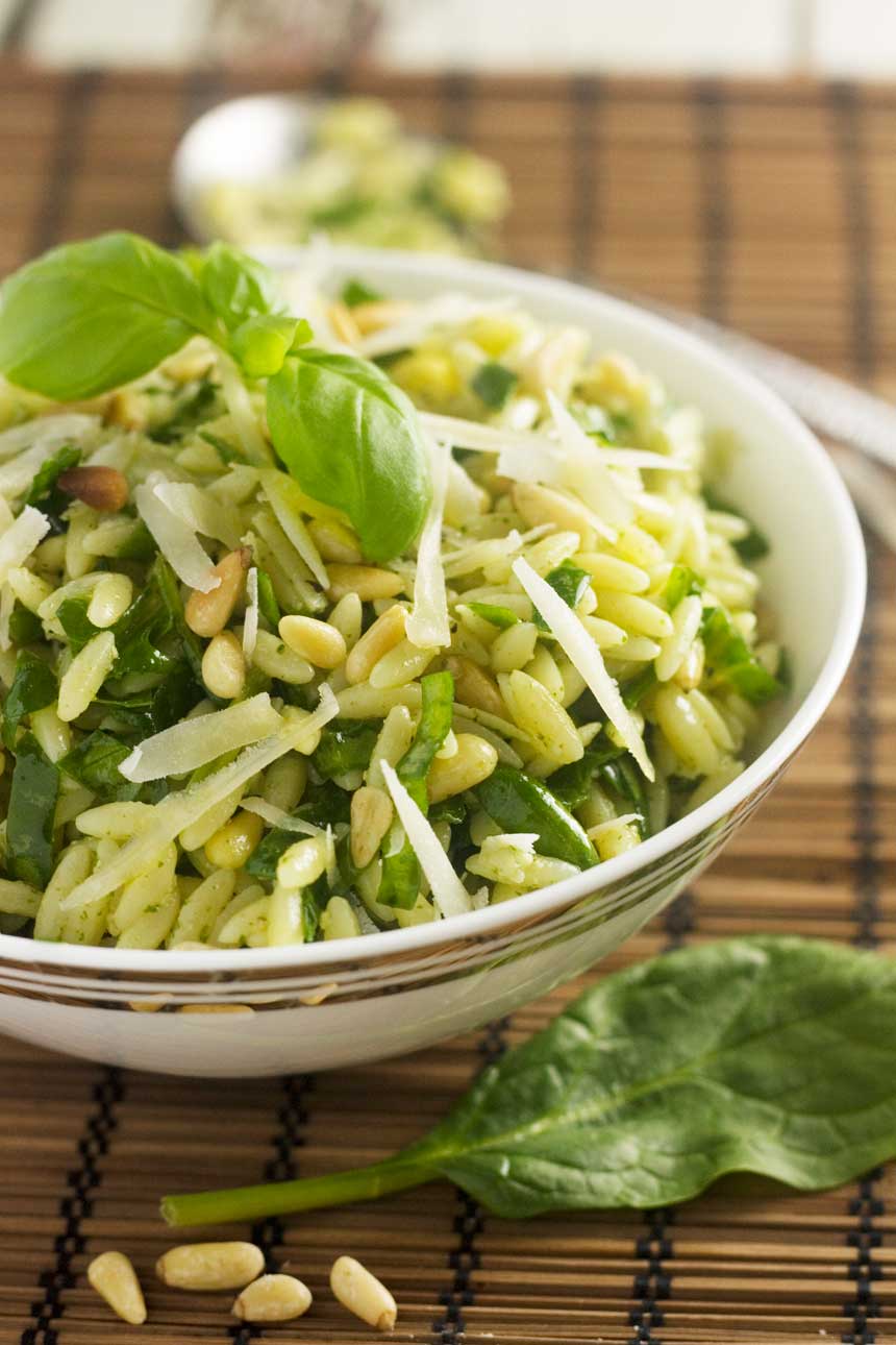 Spinach, pesto & parmesan orzo salad