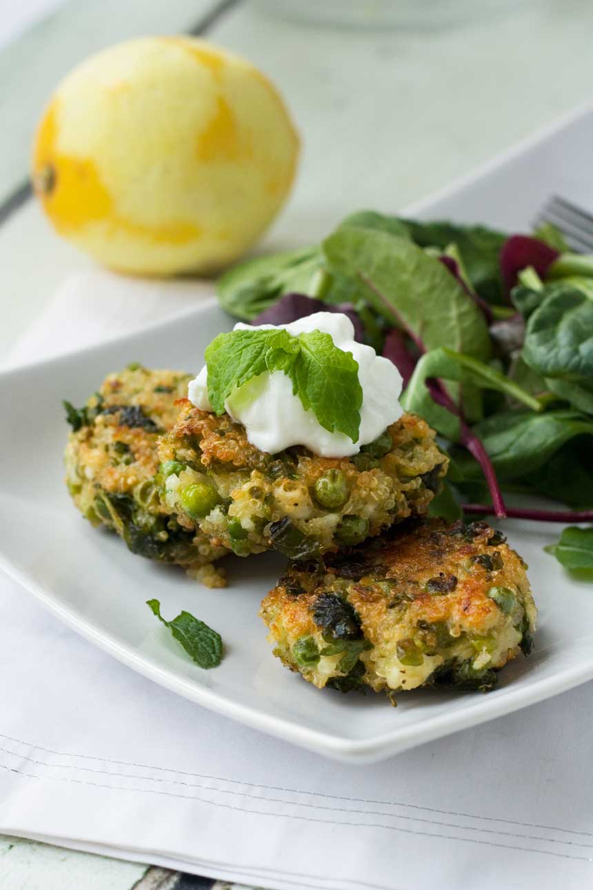 Pea, mint & feta quinoa fritters - a perfect little spring-time snack!