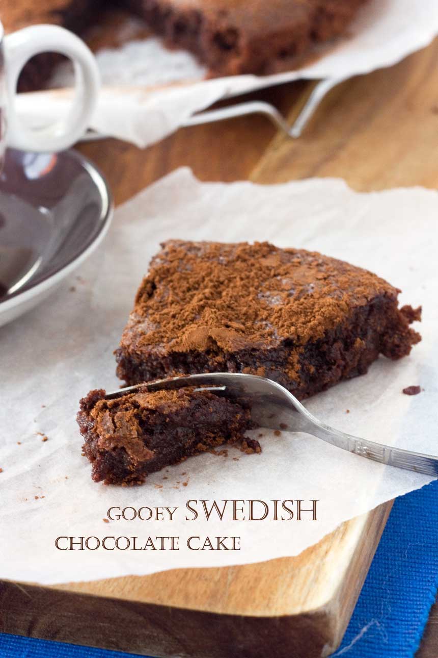 6-ingredient gooey Swedish chocolate cake (kladdkaka) - Scrummy Lane