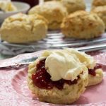 3-ingredient strawberries and cream ‘magic’ scones