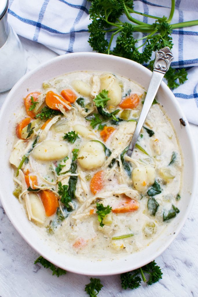 Easy Crockpot Chicken Gnocchi Soup (Olive Garden Copycat) - Scrummy Lane