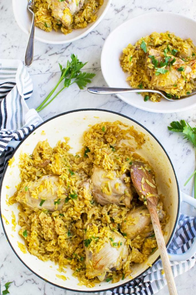 The simplest stove top chicken and rice (30 minute meal) Scrummy Lane