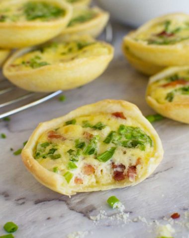 Mini quiche lorraine - only 6 ingredients!