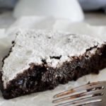 6-ingredient Swedish chocolate cake