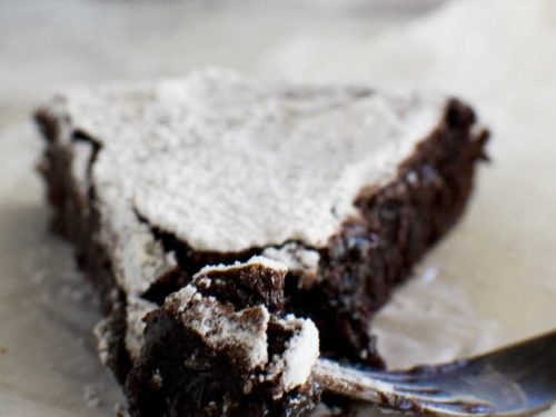 6 Ingredient Gooey Swedish Chocolate Cake Kladdkaka Scrummy Lane