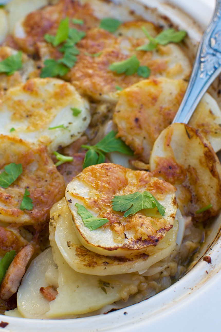 Potato bake with bacon, or boulangere potatoes