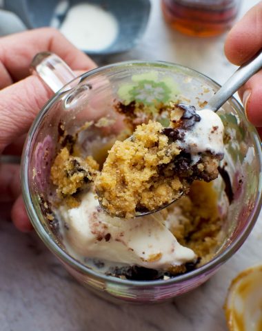 2-minute peanut butter healthy mug cake
