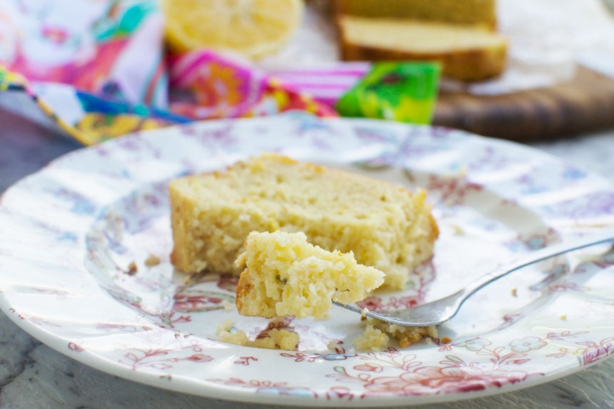 6-ingredient Lemon And Ricotta Cake