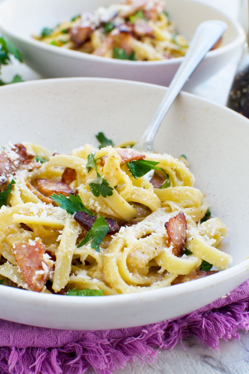 Best Pasta Carbonara Of Your Life Without Cream   Scrummy Lane