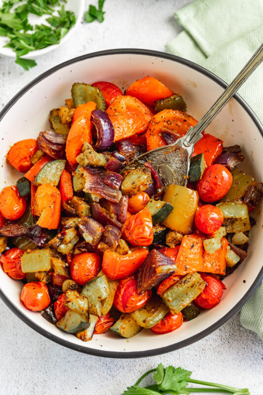 Mediterranean Roast Vegetables (Oven Or Air Fryer) - Scrummy Lane