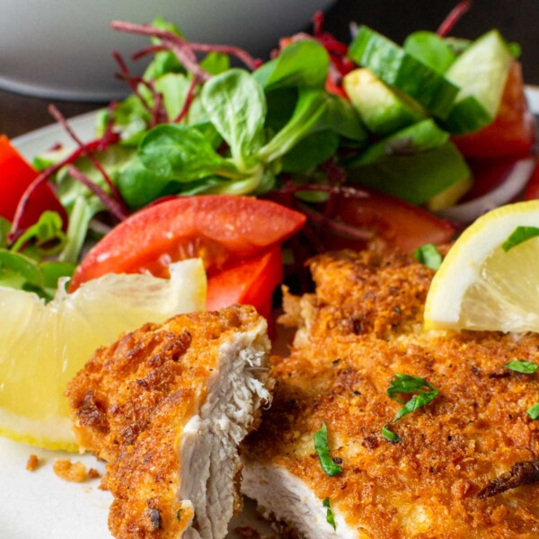 43 Thin Sliced Chicken Breast Recipes For An Easy Dinner Scrummy Lane 13-thin-chicken-recipes-esaaderiksen