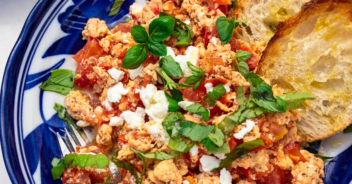 10-Minute Greek Scrambled Eggs (Strapatsada) - Scrummy Lane