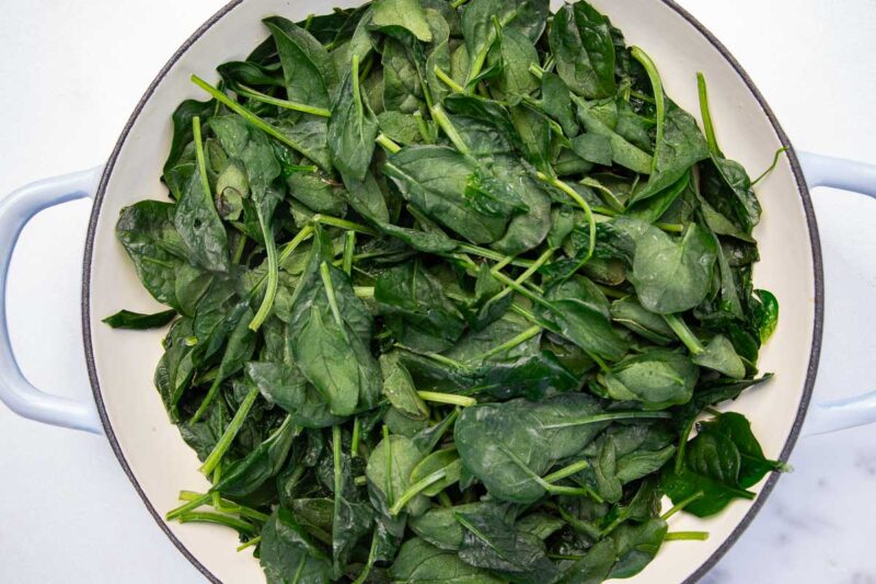 5-Minute Sautéed Frozen Spinach (With Garlic And Lemon) - Scrummy Lane